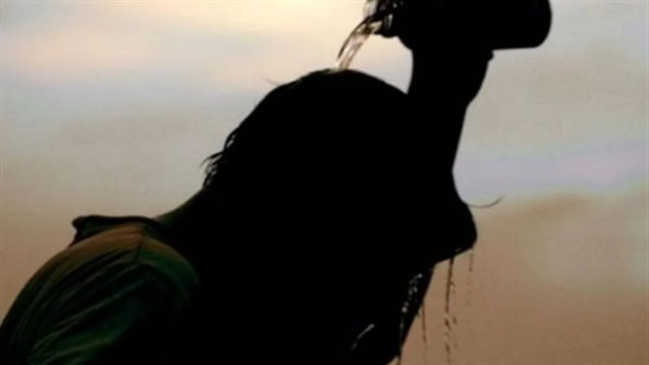 ذروة حرارية.. القاهرة تسجل 35 درجة وأسوان تلامس الأربعين في طقس المحافظات